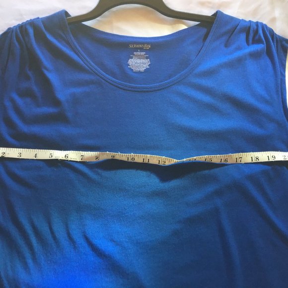 t shirt - Picture 4 of 8